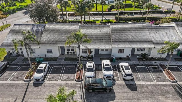 14667 SW 126th Pl, Miami, FL 33186