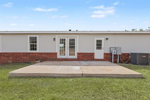 3737 Lone Tree Drive, Edmond, OK 73025