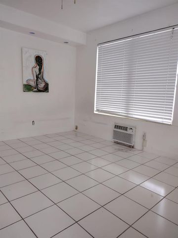 1707 Thomas Street 4, Hollywood, FL 33020