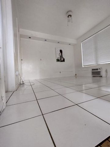 1707 Thomas Street 4, Hollywood, FL 33020