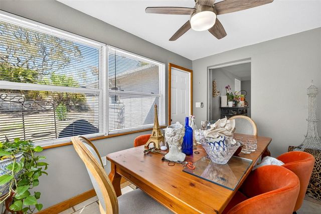 1016 WINDSOR HILL WAY, Tarpon Springs, FL 34689