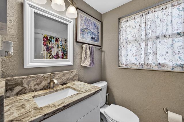 1016 WINDSOR HILL WAY, Tarpon Springs, FL 34689