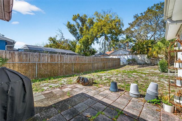1016 WINDSOR HILL WAY, Tarpon Springs, FL 34689
