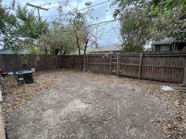 6409 Westcreek Drive, Fort Worth, TX 76133