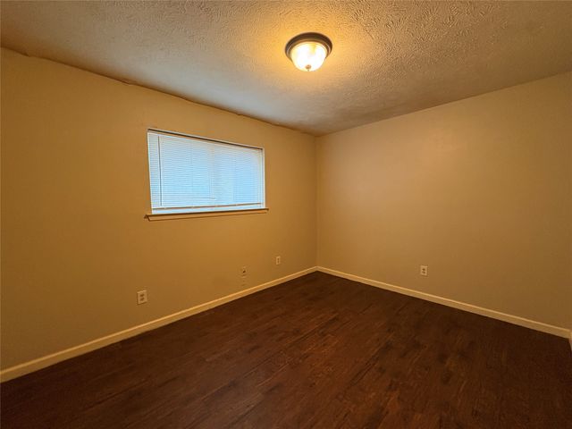 6409 Westcreek Drive, Fort Worth, TX 76133