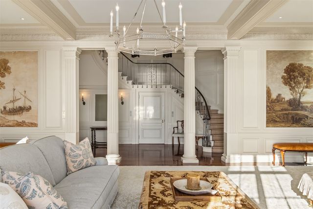 77 Olympic Drive NW, Seattle, WA 98177