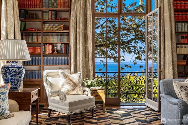 77 Olympic Drive NW, Seattle, WA 98177