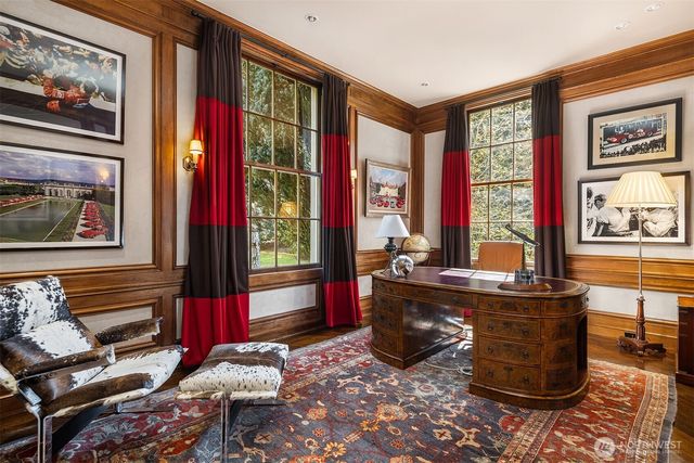 77 Olympic Drive NW, Seattle, WA 98177