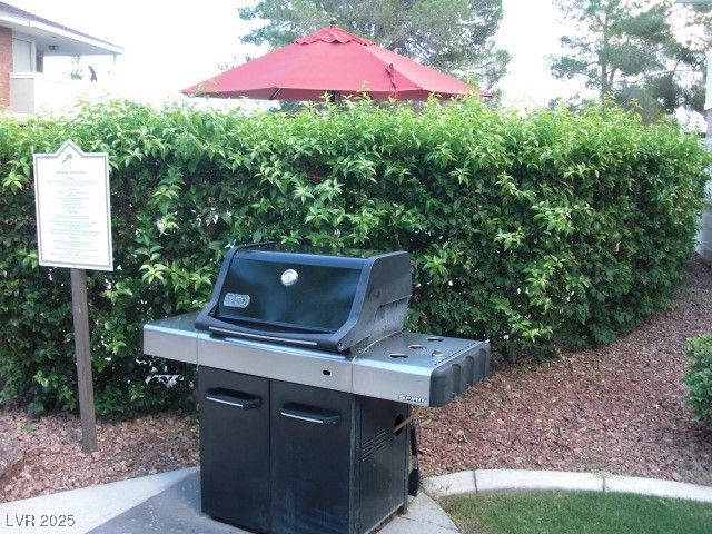 793 Oakmont Avenue 207, Las Vegas, NV 89109