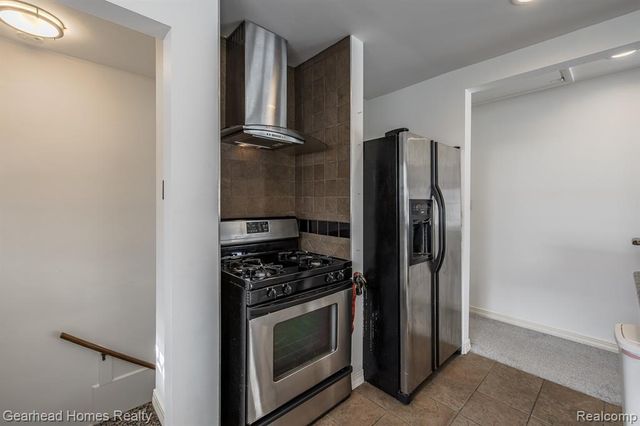 25031 Fern Street, Roseville, MI 48066