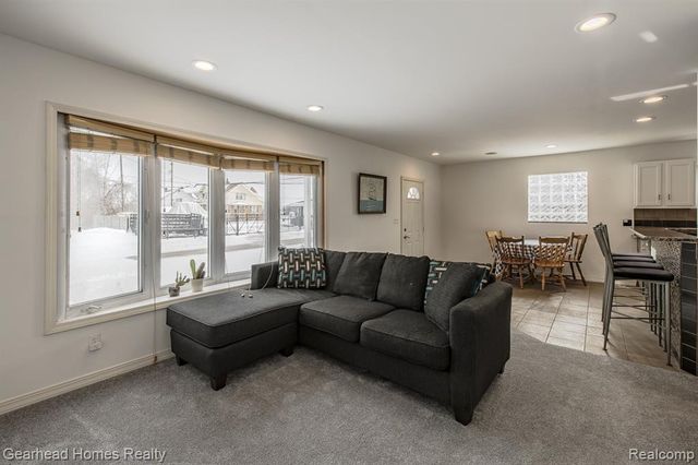 25031 Fern Street, Roseville, MI 48066