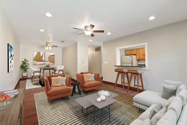 6220 N Ridge Avenue S208, Chicago, IL 60660