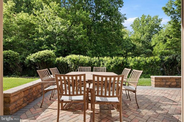99 MCCONKEY DR, Washington Crossing, PA 18977