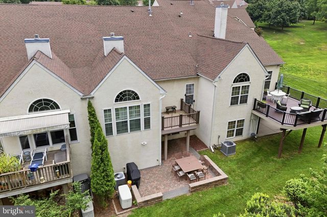 99 MCCONKEY DR, Washington Crossing, PA 18977