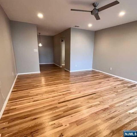 109 Grand Avenue 4G, Englewood, NJ 07631