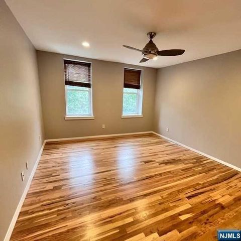 109 Grand Avenue 4G, Englewood, NJ 07631
