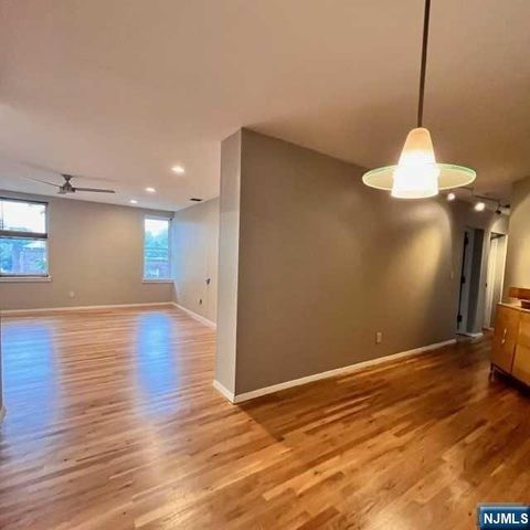 109 Grand Avenue 4G, Englewood, NJ 07631