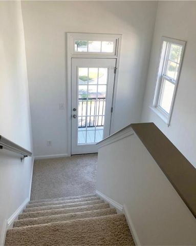 10122 Glen Autumn Road, Raleigh, NC 27617