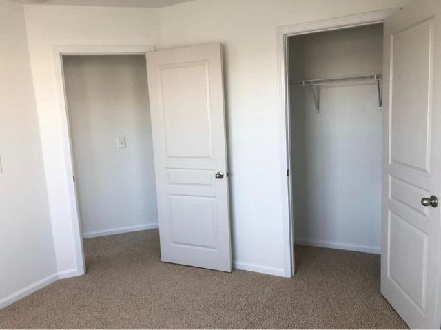 10122 Glen Autumn Road, Raleigh, NC 27617