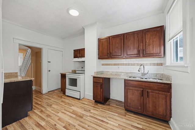 741 Mcpherson Avenue, Cincinnati, OH 45205