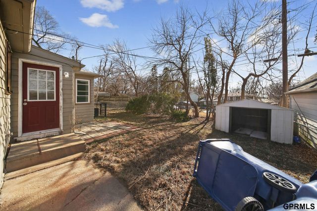 409 W 30Th Avenue, Bellevue, NE 68005