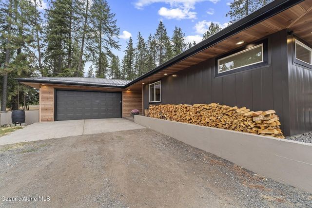 5215 W Cougar Estates Rd, Coeur D'alene, ID 83814