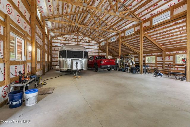 5215 W Cougar Estates Rd, Coeur D'alene, ID 83814