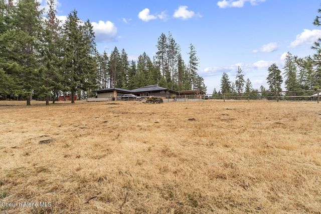 5215 W Cougar Estates Rd, Coeur D'alene, ID 83814