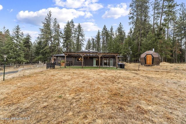 5215 W Cougar Estates Rd, Coeur D'alene, ID 83814