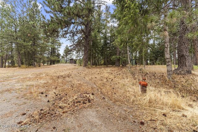 5215 W Cougar Estates Rd, Coeur D'alene, ID 83814