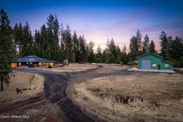 5215 W Cougar Estates Rd, Coeur D'alene, ID 83814