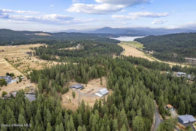 5215 W Cougar Estates Rd, Coeur D'alene, ID 83814