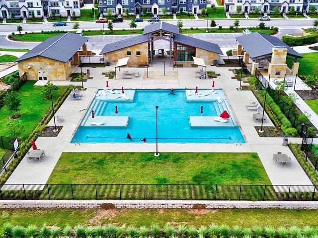 1004 Sandra Ann WAY, Hutto, TX 78634