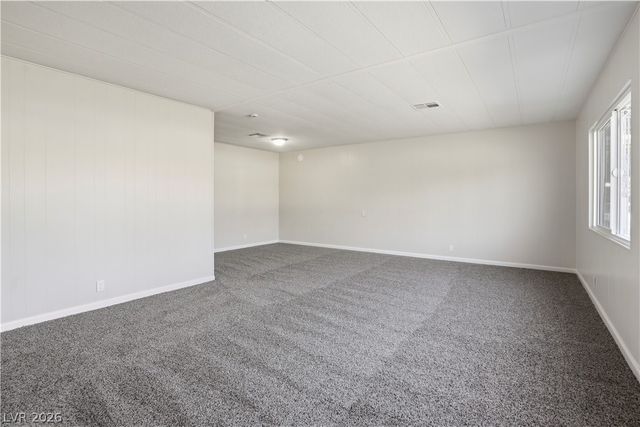 136 Sir George Drive, Las Vegas, NV 89110