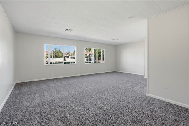 136 Sir George Drive, Las Vegas, NV 89110