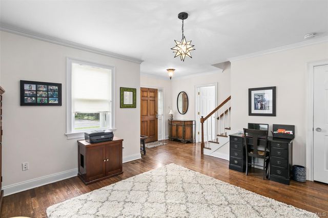 8 Goldwin Street, Rye, NY 10580