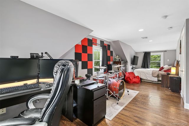 8 Goldwin Street, Rye, NY 10580