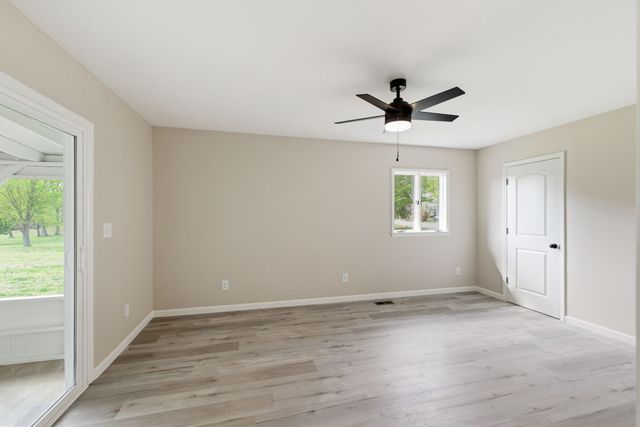 16 Bingham Ct, Winchester, TN 37398