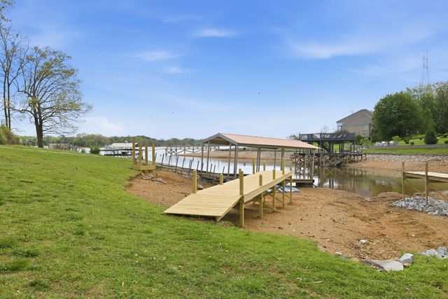 16 Bingham Ct, Winchester, TN 37398