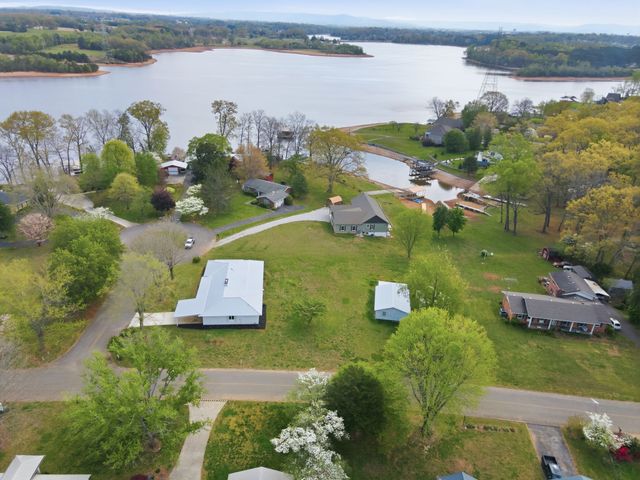 16 Bingham Ct, Winchester, TN 37398