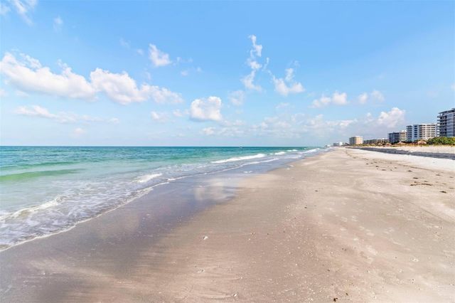 240 SANDS POINT ROAD 4104, Longboat Key, FL 34228