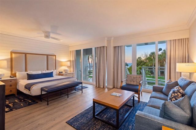 240 SANDS POINT ROAD 4104, Longboat Key, FL 34228
