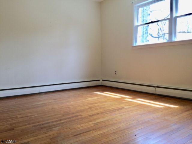 22 Homestead Rd, Jefferson Twp., NJ 07849