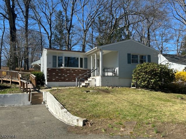 22 Homestead Rd, Jefferson Twp., NJ 07849