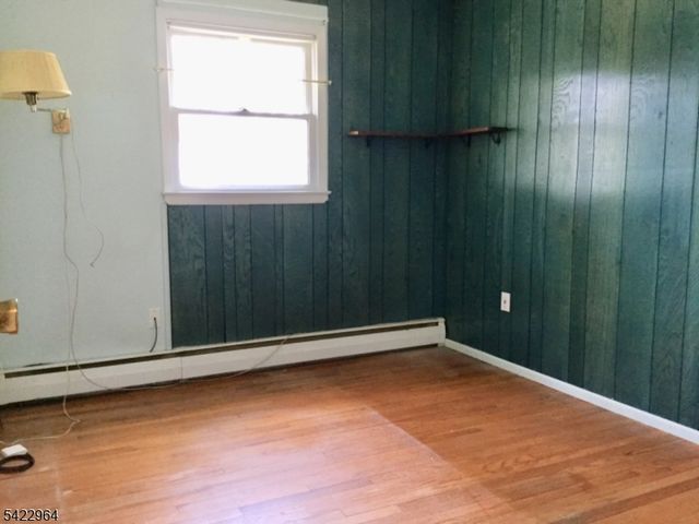 22 Homestead Rd, Jefferson Twp., NJ 07849