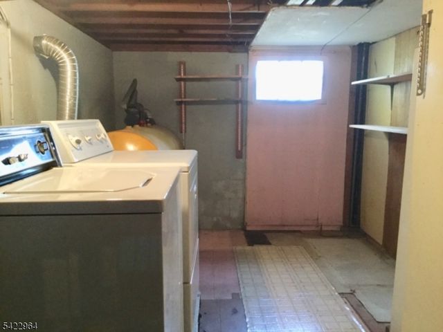 22 Homestead Rd, Jefferson Twp., NJ 07849