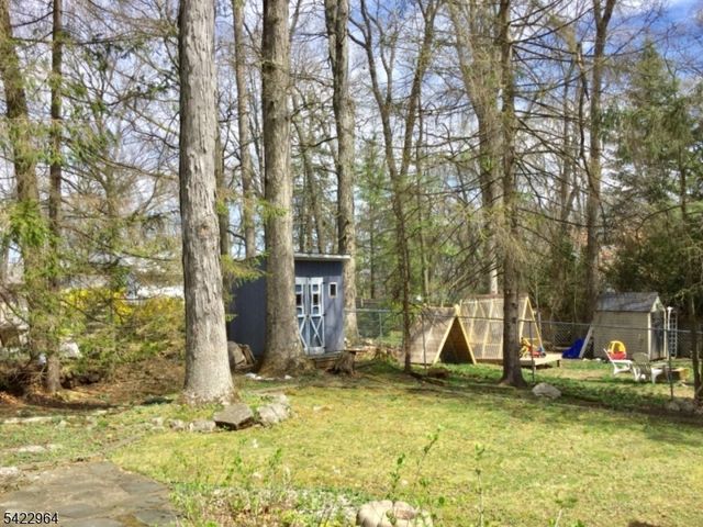 22 Homestead Rd, Jefferson Twp., NJ 07849