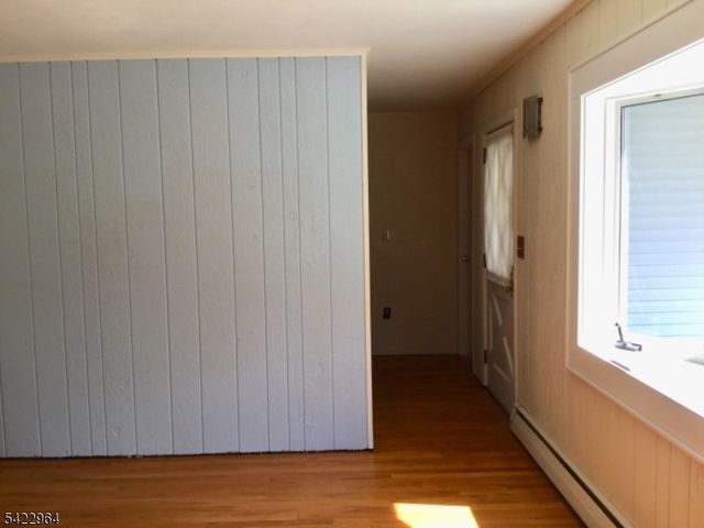 22 Homestead Rd, Jefferson Twp., NJ 07849