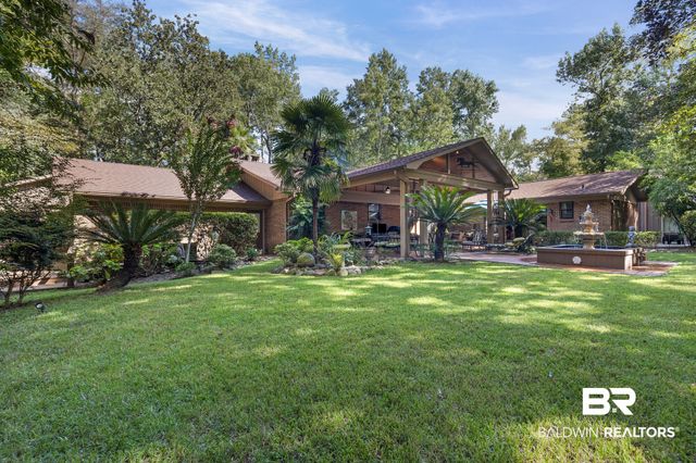 3415 N Riviere du Chien Loop, Mobile, AL 36693