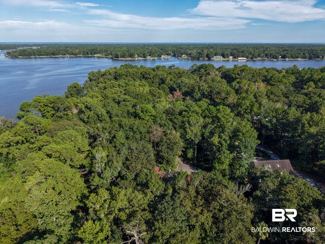 3415 N Riviere du Chien Loop, Mobile, AL 36693